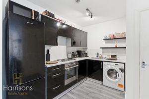 Photo 17- click for photo gallery